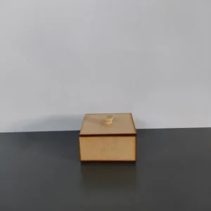 caja cubo pequeña