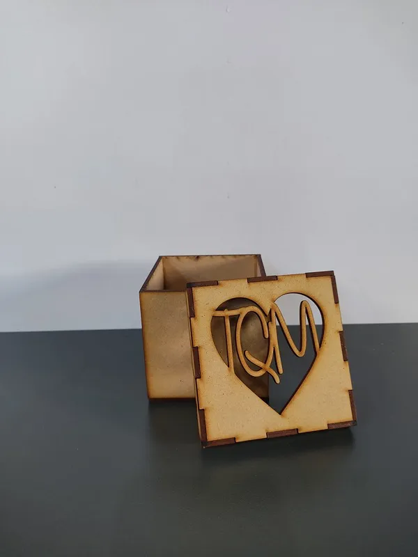 caja regalo TQM