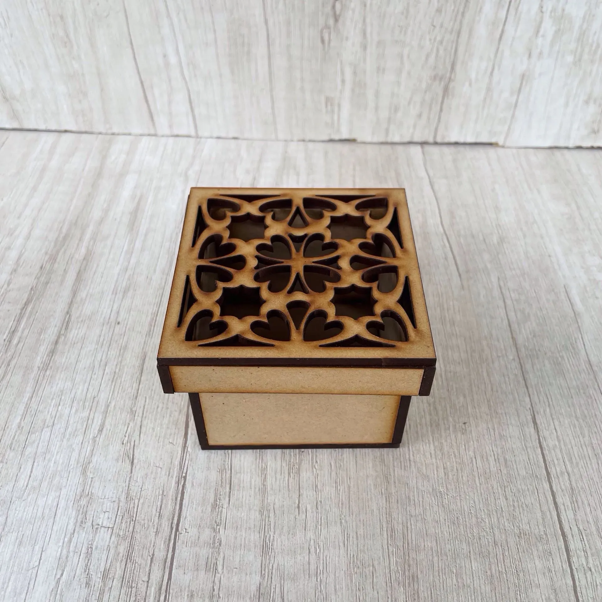 caja corazón regalo - Imagen 2